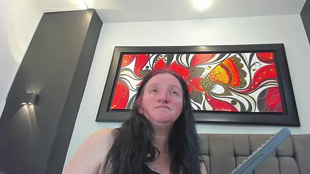 Snapshot of CloeMature chatting on 06/30/26, 01:17 CloeMature online show from 06/30/26, 01:17