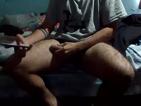Snapshot of Martin106 chatting on 05/09/26, 06:57 Martin106 online show from 05/09/26, 06:57