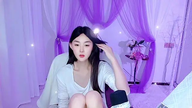Tili Lucky online show from 07/05/26, 04:19