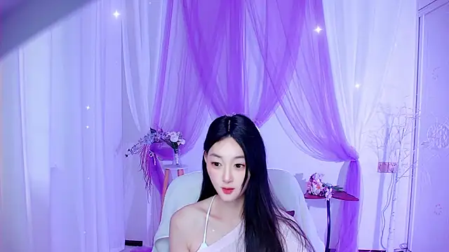 Tili Lucky online show from 08/08/26, 01:08