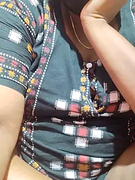tamilkavitha123 online show from 05/22/26, 06:53