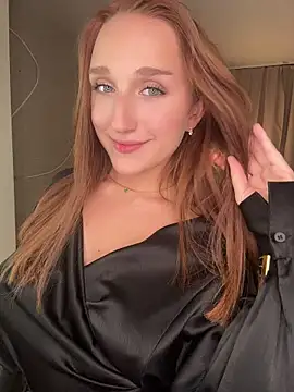 jenniferwalkers online show from 07/10/26, 10:12
