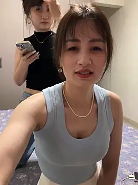 Snapshot of huihui_520 chatting on 06/20/26, 02:20 huihui 520 online show from 06/20/26, 02:20