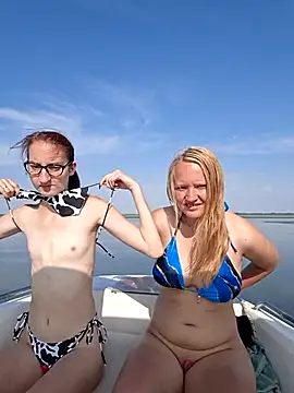 Sexycouple3518 online show from 07/01/26, 02:51