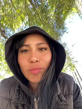 isaabella123 online show from 05/14/26, 07:09