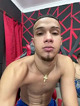 friends lust latin online show from 07/14/26, 03:00