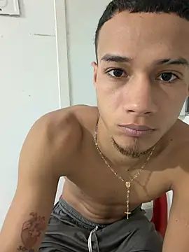 friends lust latin online show from 08/01/26, 08:35