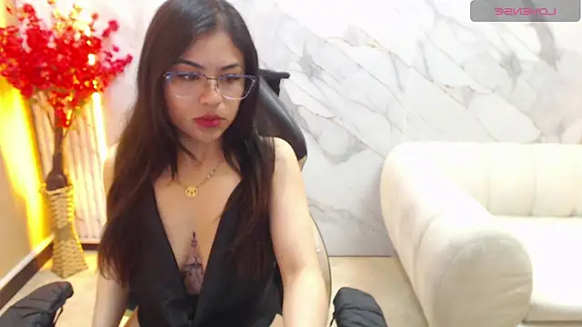 Jade tf online show from 05/25/26, 01:17