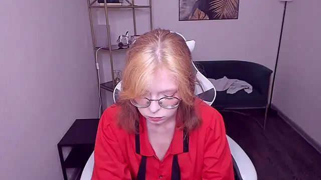 Snapshot of FoxxyyPolly chatting on 05/16/26, 05:59 FoxxyyPolly online show from 05/16/26, 05:59