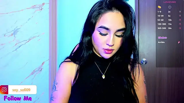 Snapshot of elaiamuller_ chatting on 06/16/26, 10:23 elaiamuller online show from 06/16/26, 10:23