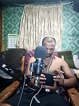Snapshot of Camodick chatting on 01/25/25, 10:18 Camodick online show from 01/25/25, 10:18