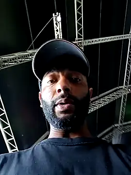 Camodick online show from 11/30/25, 09:24