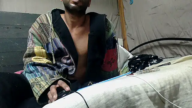 Camodick online show from 05/19/26, 04:52