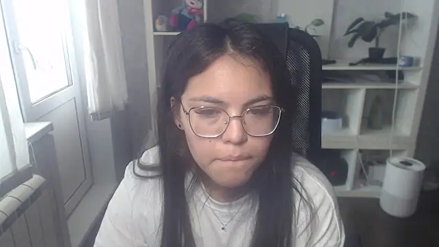 Snapshot of Anda_here chatting on 06/17/26, 02:58 Anda here online show from 06/17/26, 02:58