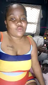 ChubbyMidgetxxx19 online show from 06/30/26, 02:07
