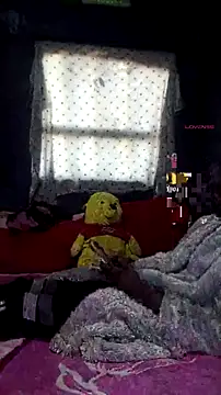 ChubbyMidgetxxx19 online show from 07/02/26, 10:21