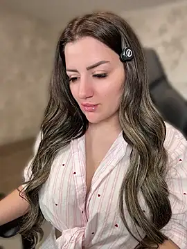 SophiePale online show from 04/13/26, 08:31