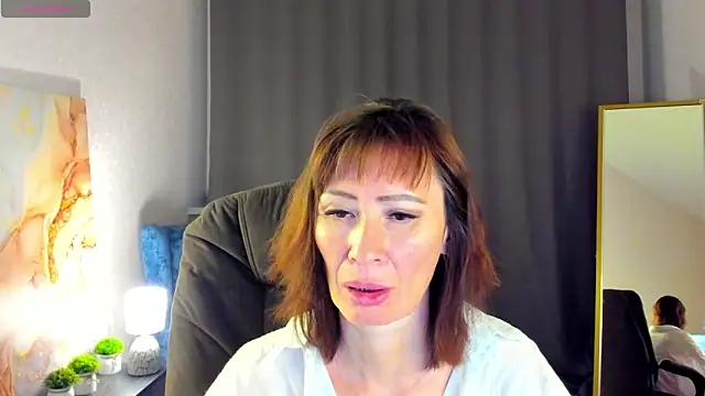 gracekellyyy online show from 05/29/26, 05:16