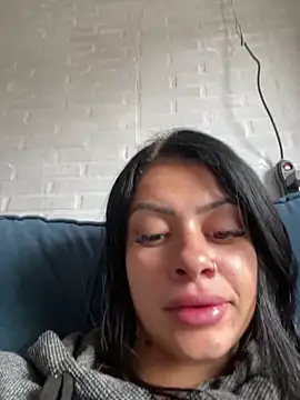 Snapshot of belababyy chatting on 05/28/26, 12:24 belababyy online show from 05/28/26, 12:24