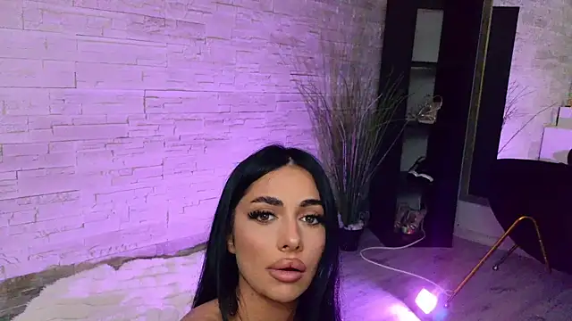 VanessaVosss online show from 06/06/26, 04:33