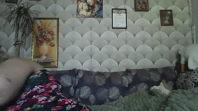 MarinaFarina53 online show from 06/20/26, 07:44