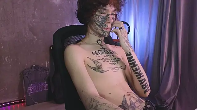 Emo   boy online show from 05/19/26, 11:00