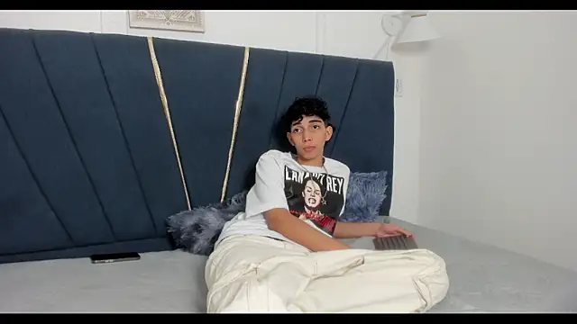 ero boy40 online show from 05/20/26, 03:13