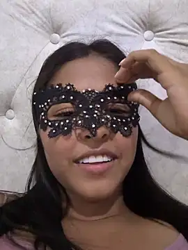 Snapshot of Dulcemorena__ chatting on 06/07/26, 01:54 Dulcemorena online show from 06/07/26, 01:54