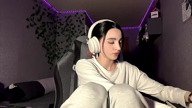 NightFoxxx online show from 05/19/26, 11:16