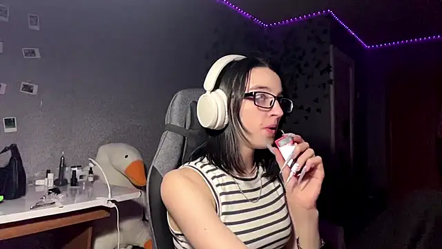 NightFoxxx online show from 05/28/26, 01:08