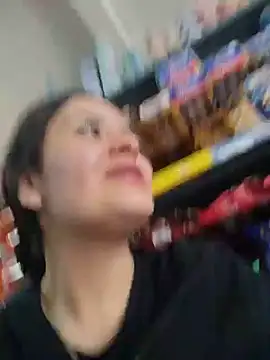 HollyMoon  online show from 05/24/26, 09:31
