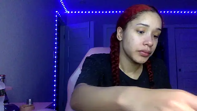 Snapshot of Jenna_Beck chatting on 05/20/26, 02:29 Jenna Beck online show from 05/20/26, 02:29