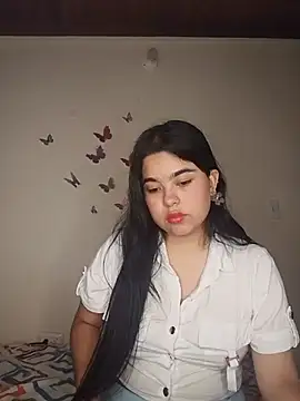 MiiaHott W online show from 05/26/26, 02:57