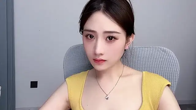  222Mia online show from 06/28/26, 05:02