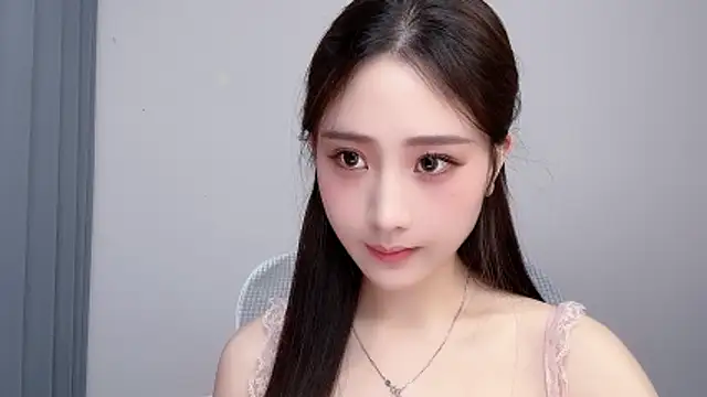  222Mia online show from 06/29/26, 03:57