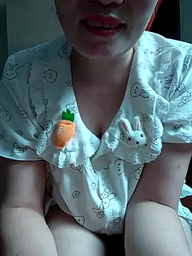 Snapshot of -Trici- chatting on 07/07/26, 03:20 -Trici- online show from 07/07/26, 03:20