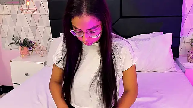 SaritaaHot online show from 05/09/26, 02:55