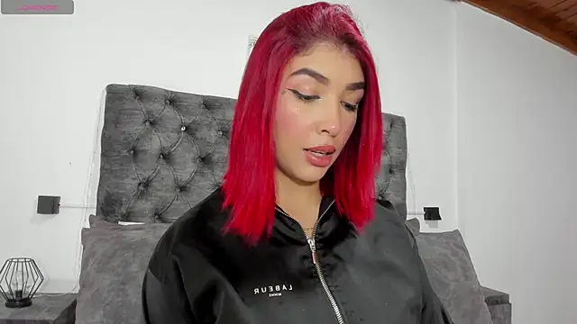 Alana2916 online show from 06/18/26, 12:09