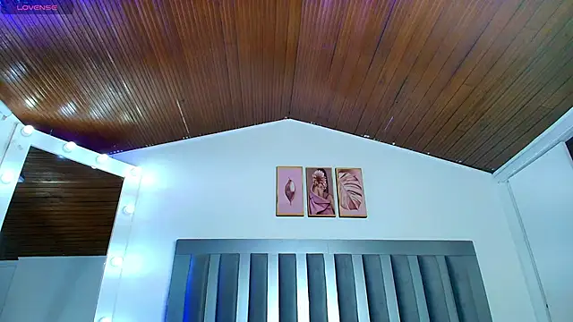 mia gyutarouwu online show from 05/26/26, 12:01