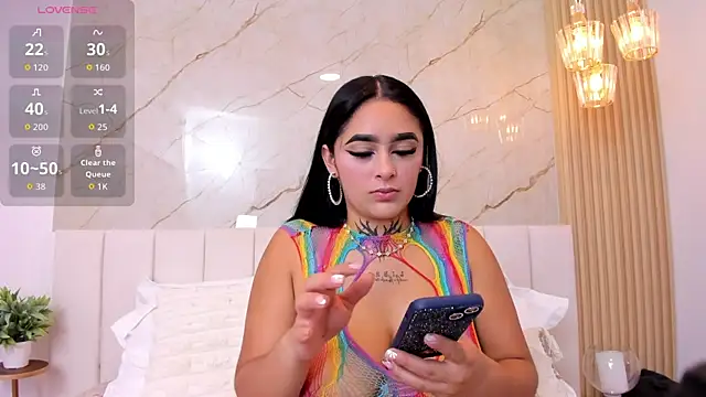 LindseyConnors online show from 05/13/26, 04:59