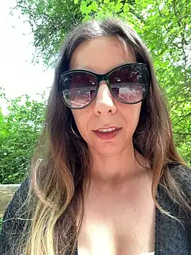 GirlNextDoorBianca online show from 05/30/26, 01:52