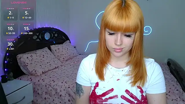 VelvetEmber online show from 06/13/26, 04:05