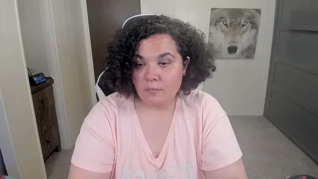 Snapshot of SweetPuertoRicanBliss chatting on 06/16/26, 06:43 SweetPuertoRicanBliss online show from 06/16/26, 06:43