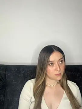 Sarisloves online show from 07/23/26, 01:58