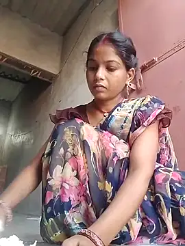 Snapshot of CHANDNi_700 chatting on 06/07/26, 01:54 CHANDNi 700 online show from 06/07/26, 01:54