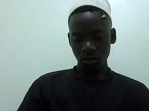 Snapshot of tencum chatting on 06/08/26, 09:15 tencum online show from 06/08/26, 09:15