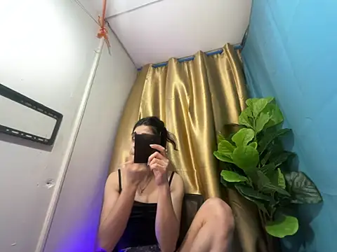 Snapshot of RoseAmarie chatting on 07/26/26, 11:28 RoseAmarie online show from 07/26/26, 11:28