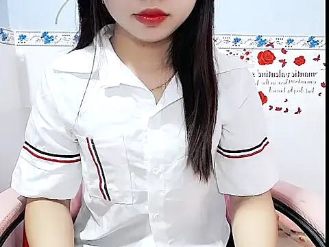 Emilysexy cut online show from 06/19/26, 04:50