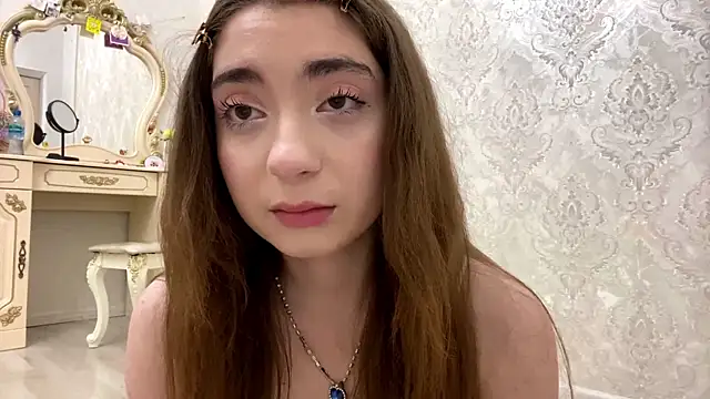 Snapshot of Rosie_Sweety chatting on 06/03/26, 03:50 Rosie Sweety online show from 06/03/26, 03:50