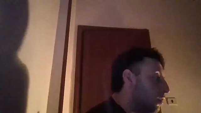 VincentZe99 online show from 05/17/26, 11:34